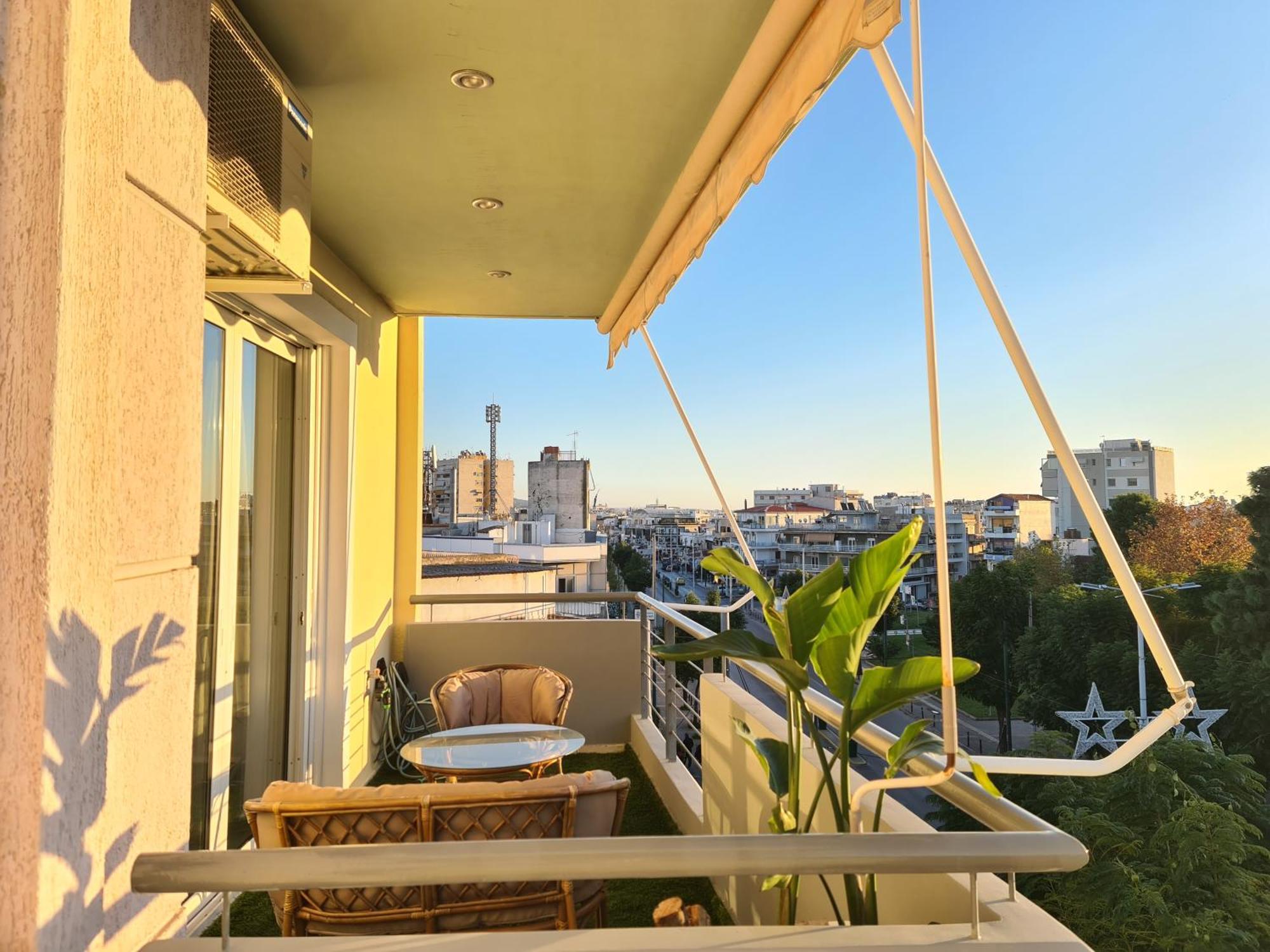 Sunny Home Private Jacuzzi Hydromassage Acropolis & Lycabettus Far View Parking 300M Metro Peristeri Athena Bagian luar foto