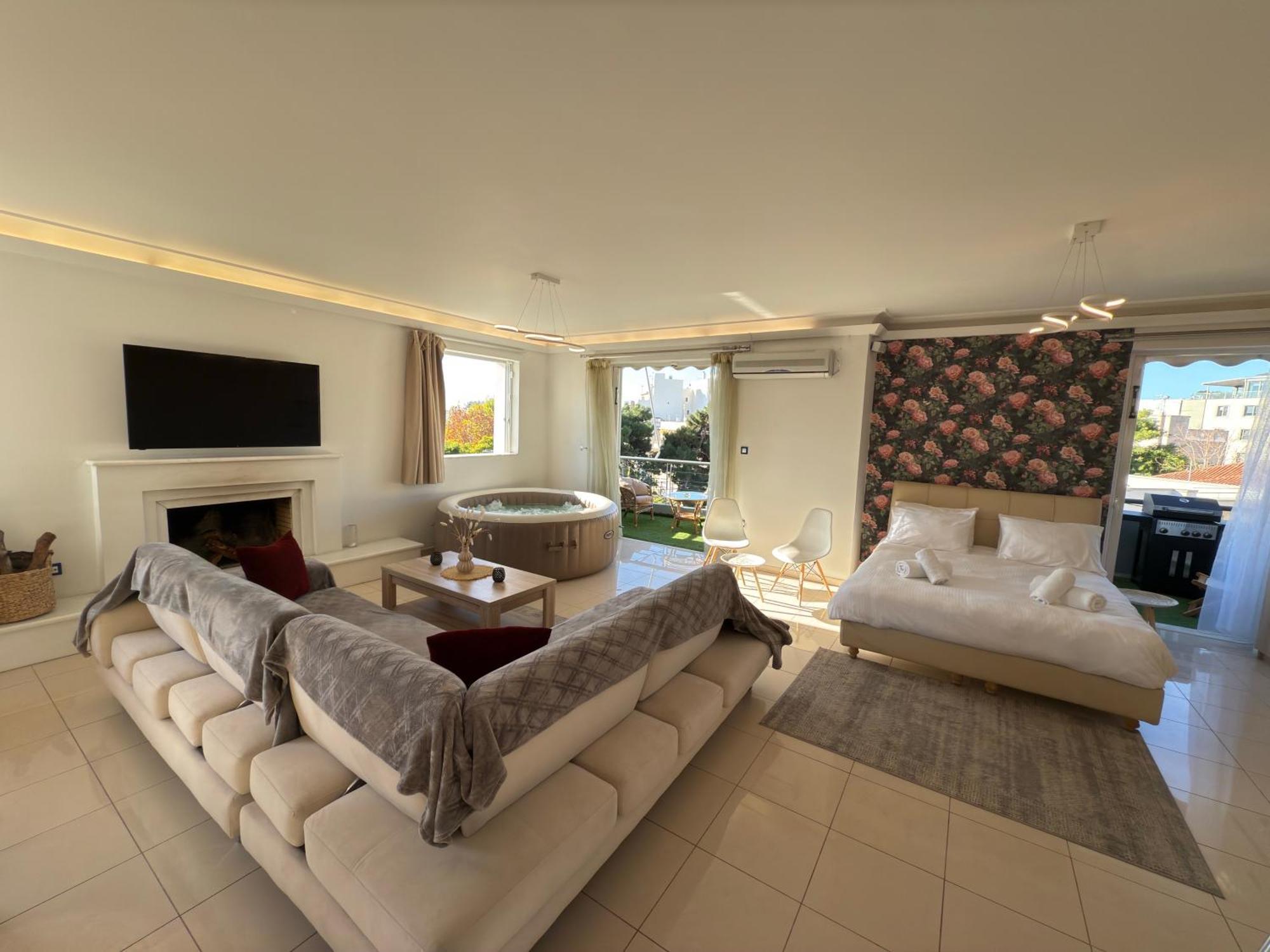 Sunny Home Private Jacuzzi Hydromassage Acropolis & Lycabettus Far View Parking 300M Metro Peristeri Athena Bagian luar foto
